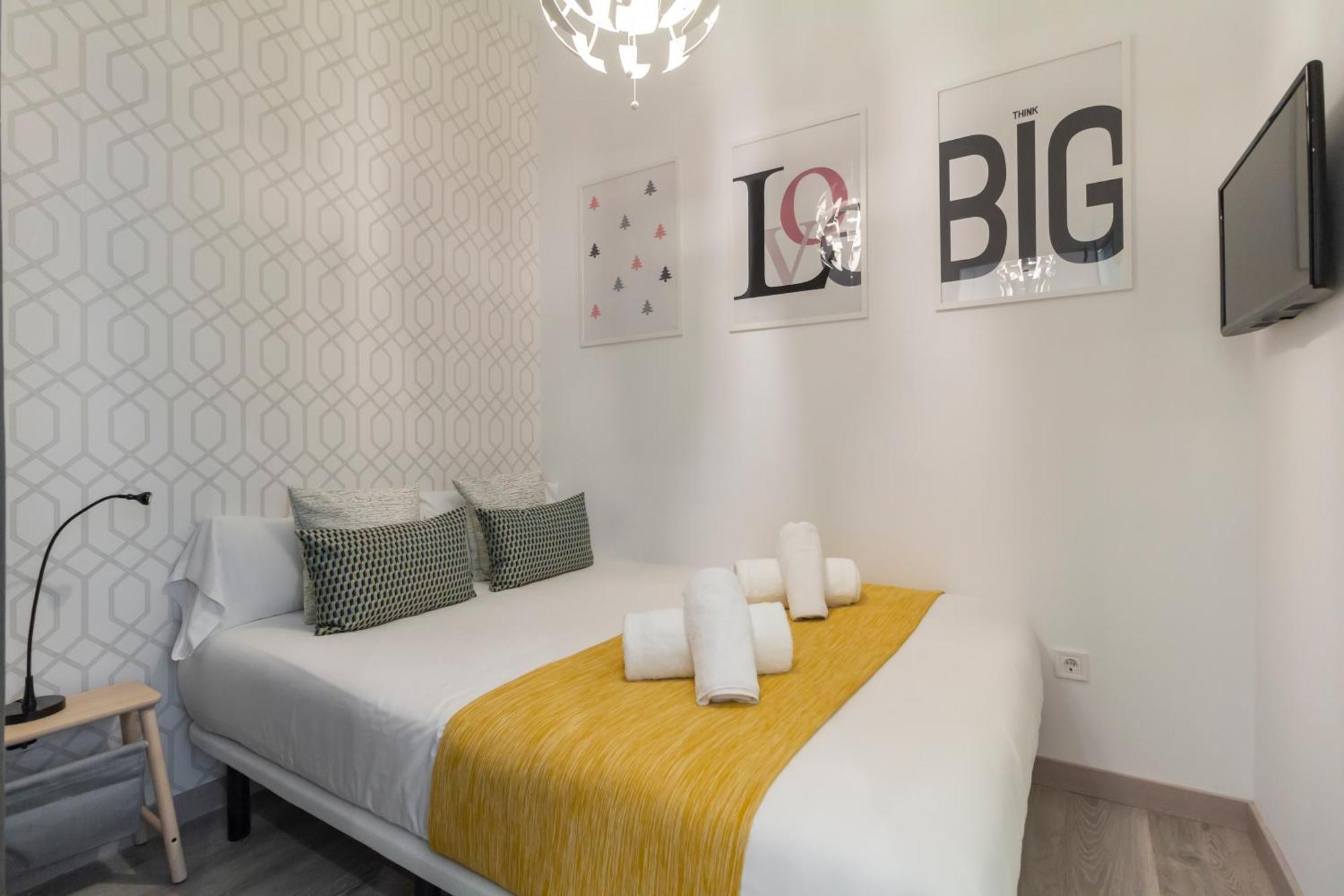 Ronda De Valencia Apartamento マドリード エクステリア 写真