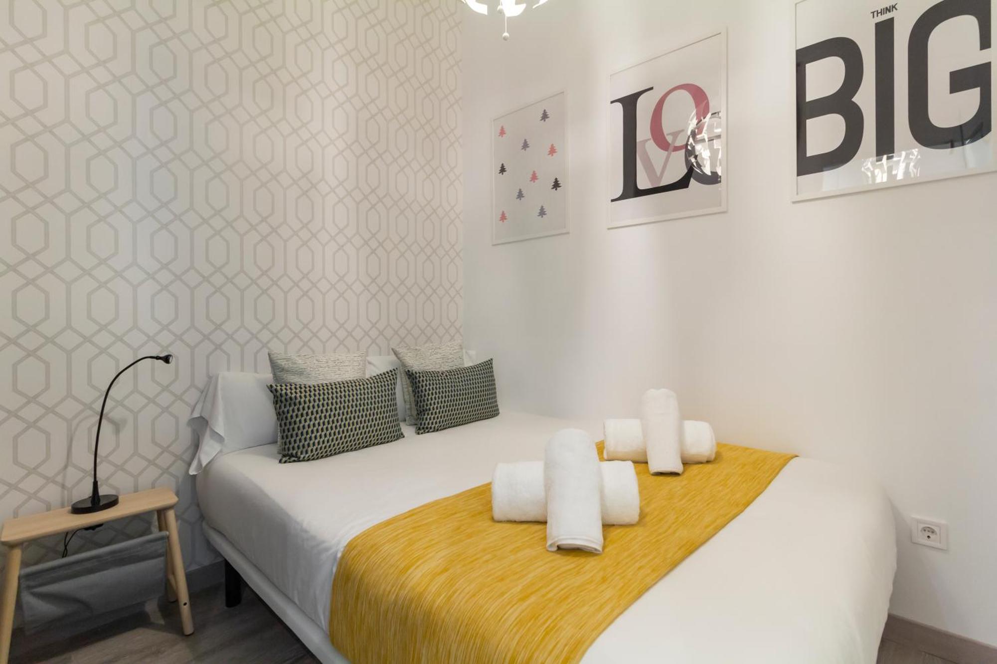 Ronda De Valencia Apartamento マドリード エクステリア 写真